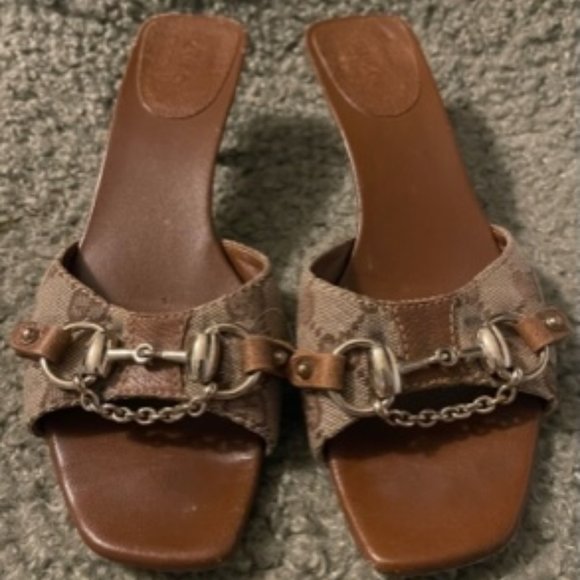 Gucci Leather & GG Sandals with Horsebit - Size 7 M - Picture 3 of 11